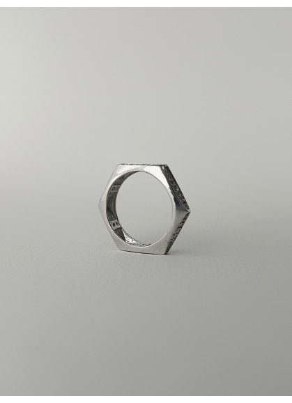 Каблучка White Hexa 